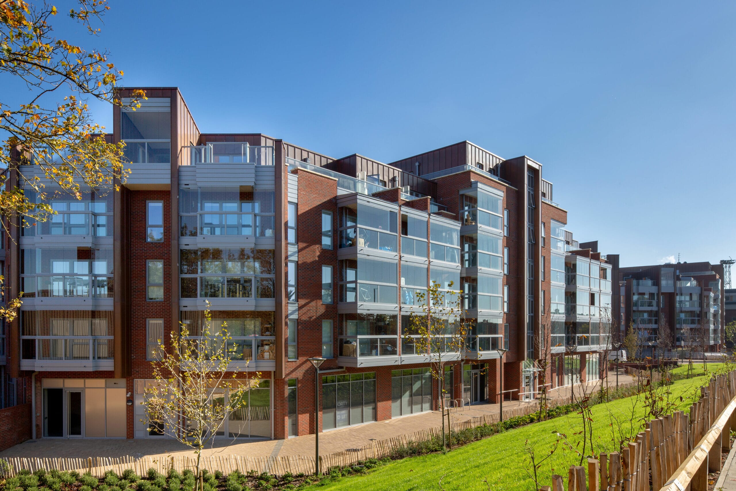 Higgins_Geron_Way_1-scaled