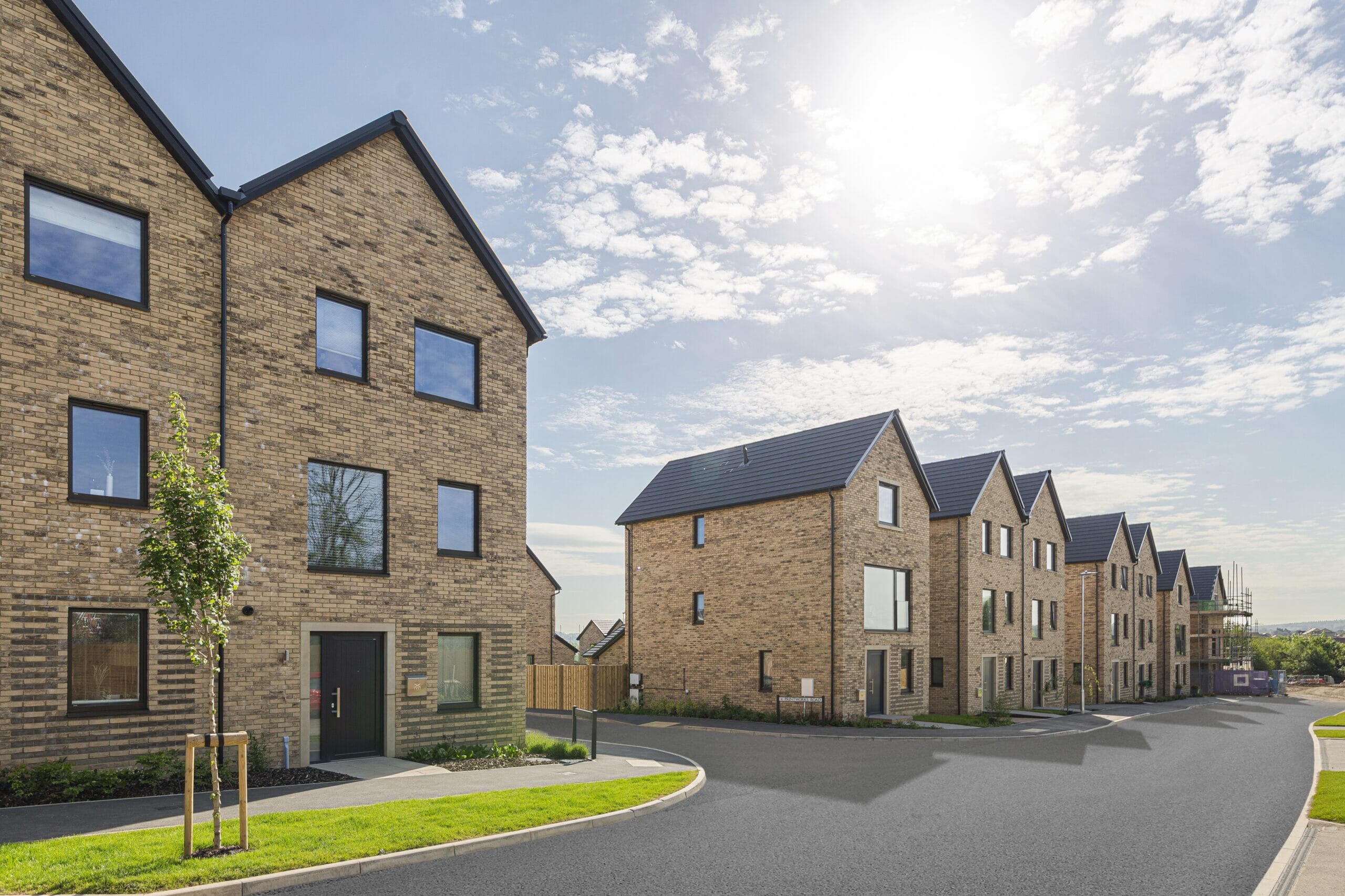 PLEASE-CREDIT-ACORN-The-Old-Printworks_Phase-1_StreetScene-1-scaled